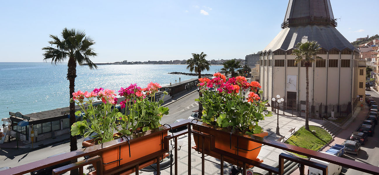 Hotel San Giovani - Matrimoniale con Balcone e Vista Mare - Giardini Naxos