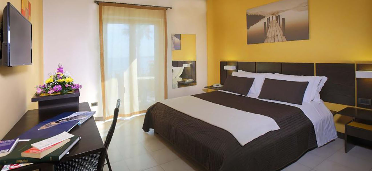 Hotel San Giovani - Double with Balcony and Sea View - Giardini Naxos