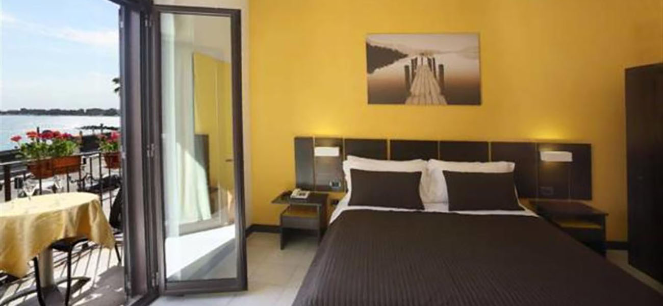 Hotel San Giovani - Double with Balcony and Sea View - Giardini Naxos